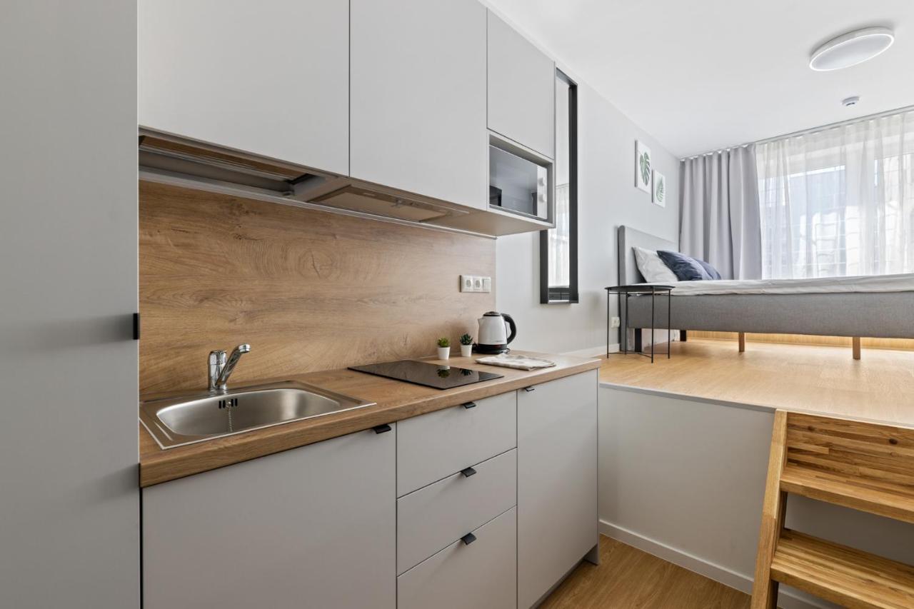 Apartment Bright Work&study With Rest Area